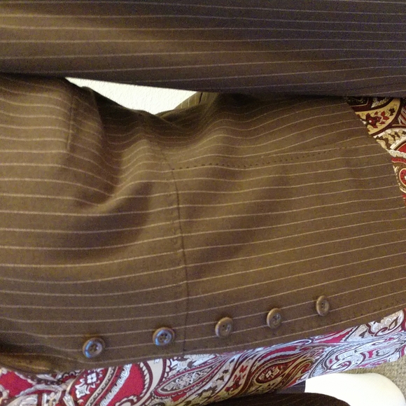 NWOT Emma James Jacket ( 16)free earings. - Picture 3 of 8